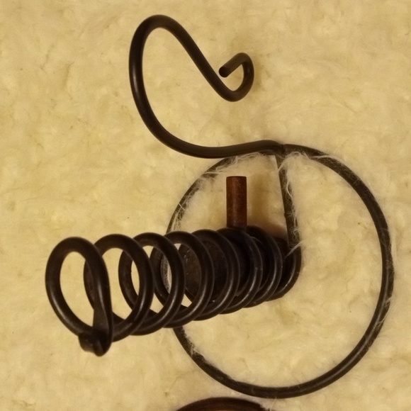 - Pair of Vintage Amish Courting Candle Holders - Picture 6 of 9